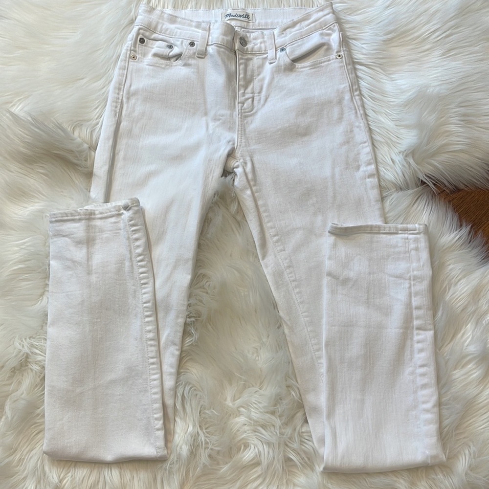 Madewell Alley Straight Jeans in White - Picture 3 of 7